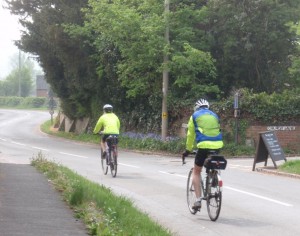 Cyclists in Aston Cantloe